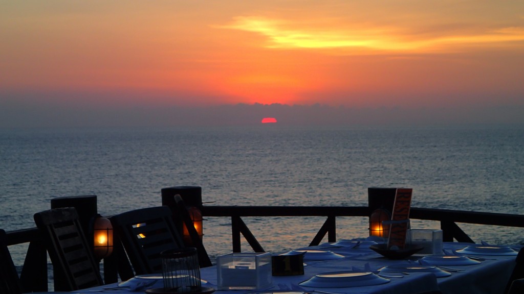sunset dinner at Tannah Lot